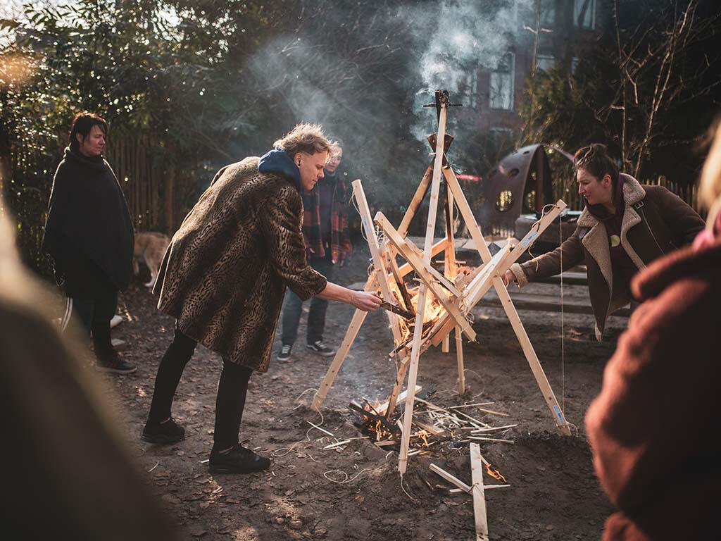 Rebel-pause.guide The Anti-Retreat